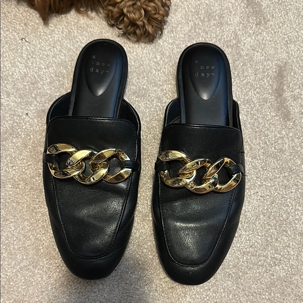 A new day black Mules size 8 with Gold Chain Accent